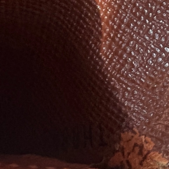 Louis Vuitton LV Long Wallet - Picture 12 of 12